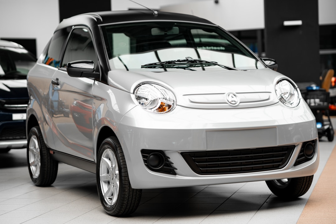 Aixam Minauto Cross 2023 Brommobiel Nieuw Grijs Metallic