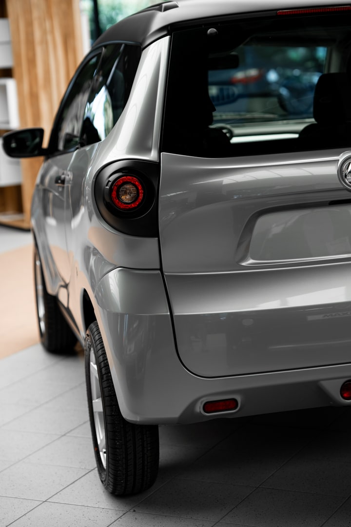 Aixam Minauto Cross 2023 Brommobiel Nieuw Grijs Metallic