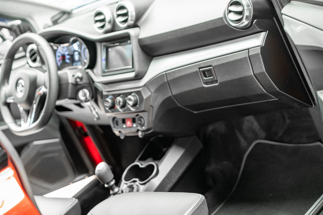 Aixam Crossover Premium Emotion 2021 Brommobiel Occasion Parelmoer Rood