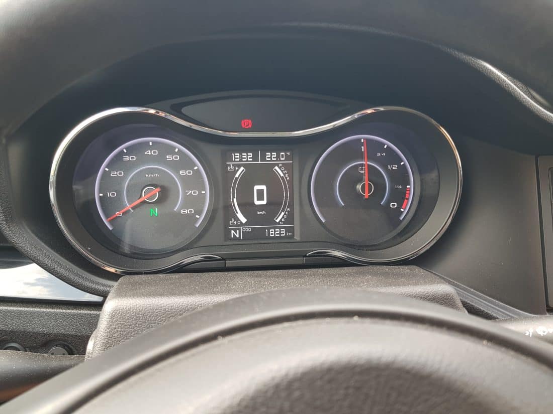 Nieuw Binnengekomen Aixam Ecrossover Premium Emotion 2023 Brommobiel Occasion Titanium Metallic 100 Elektrisch