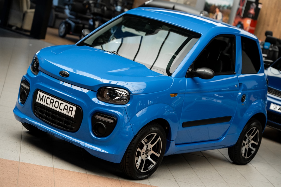 Microcar M Go 6 Progress Plus 2020 Brommobiel Occasion Reefblauw Metallic
