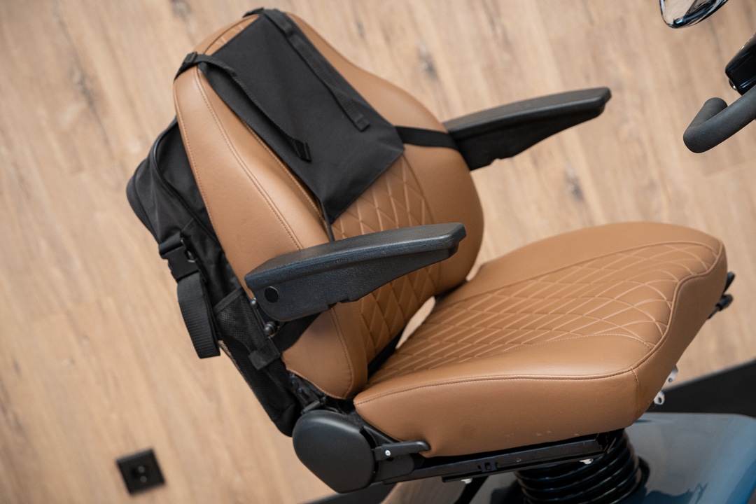 Life Amp Mobility Solo 4 Blue Diamond Occasion