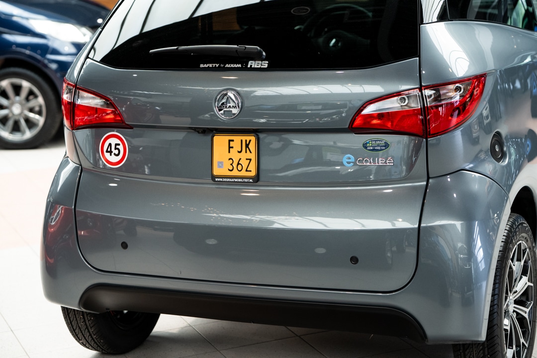 Aixam Ecoup Premium Emotion 2021 Brommobiel Occasion Titanium Metallic 100 Elektrisch
