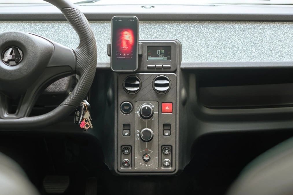Aixam Easy Chic S10 2 2026 Brommobiel Elektrisch Nieuw Aixam Easy Chic S10 2 2026 Brommobiel Elektrisch Nieuw