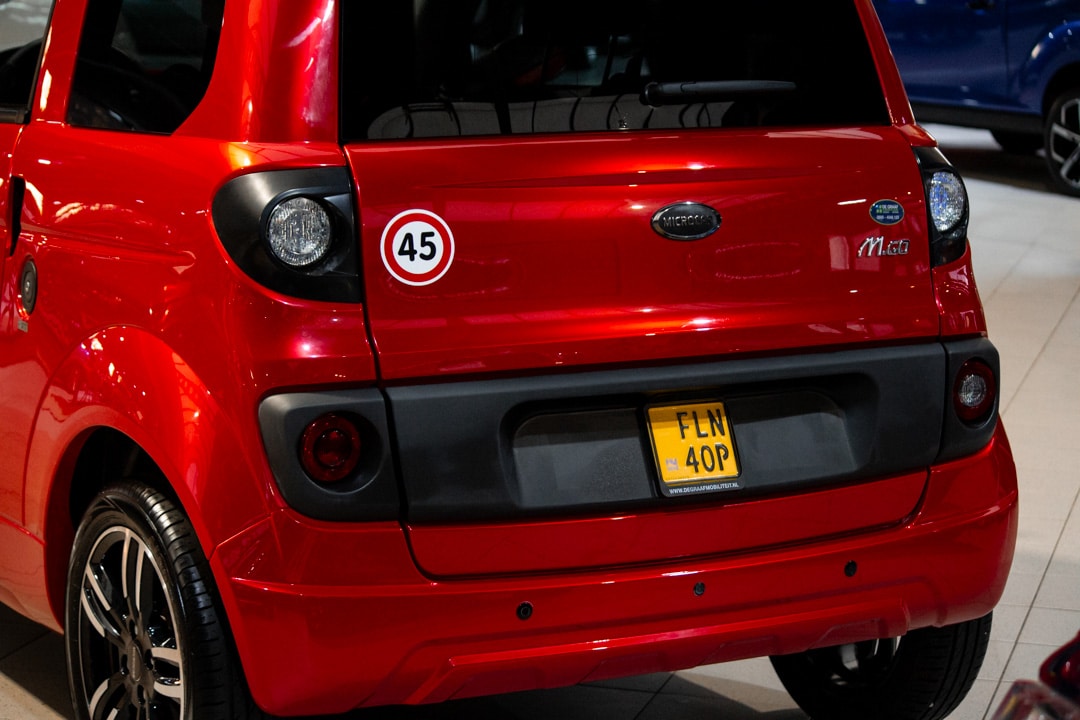 Microcar M Go 6 Must Progress 2022 Brommobiel Occasion Tolede Rood