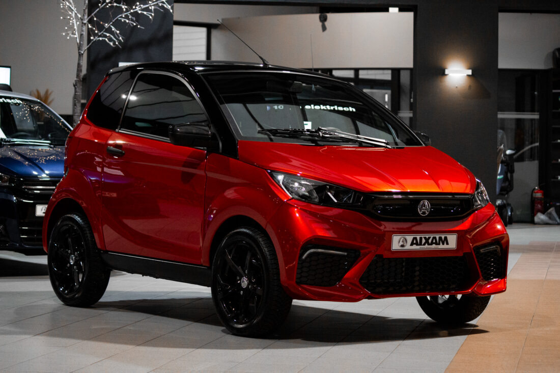 Aixam City Sport Emotion 2022 Brommobiel Occasion Parelmoer Rood Metallic