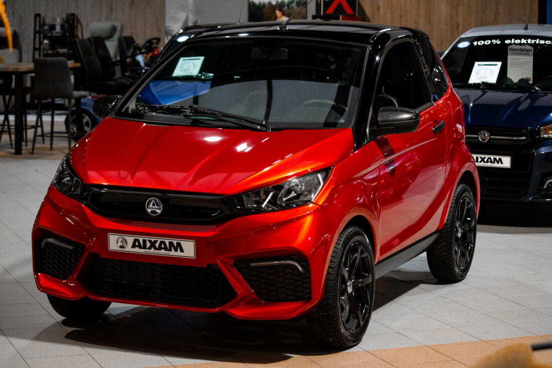 Aixam City Sport Emotion 2022 Brommobiel Occasion Parelmoer Rood Metallic