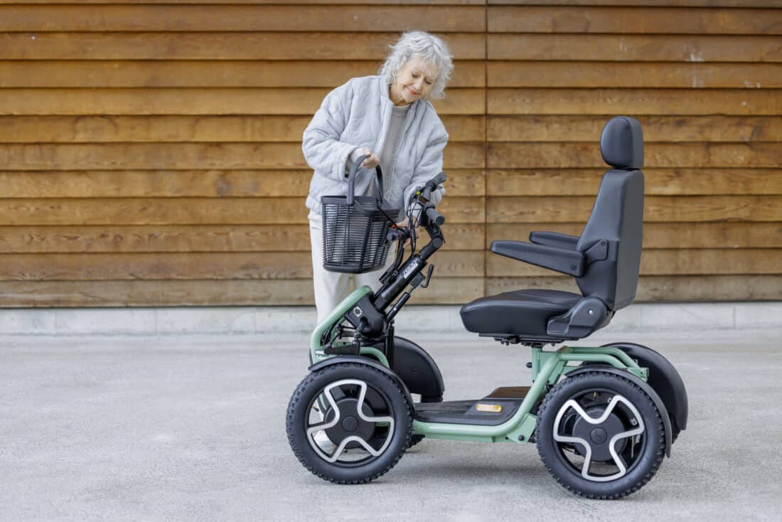 Sterling S800 By Scoozy Scootmobiel