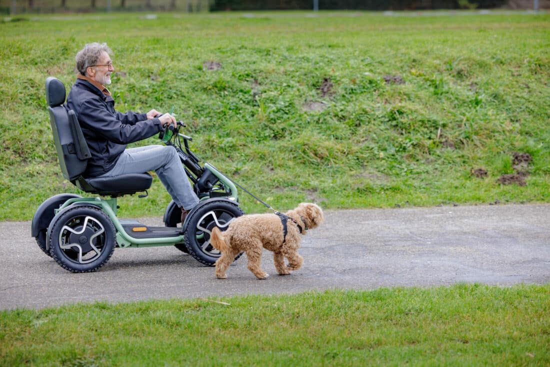 Sterling S800 By Scoozy Scootmobiel