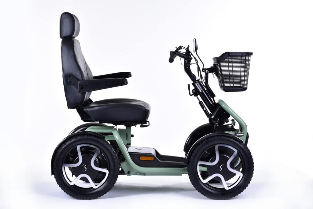 Sterling S800 By Scoozy Scootmobiel