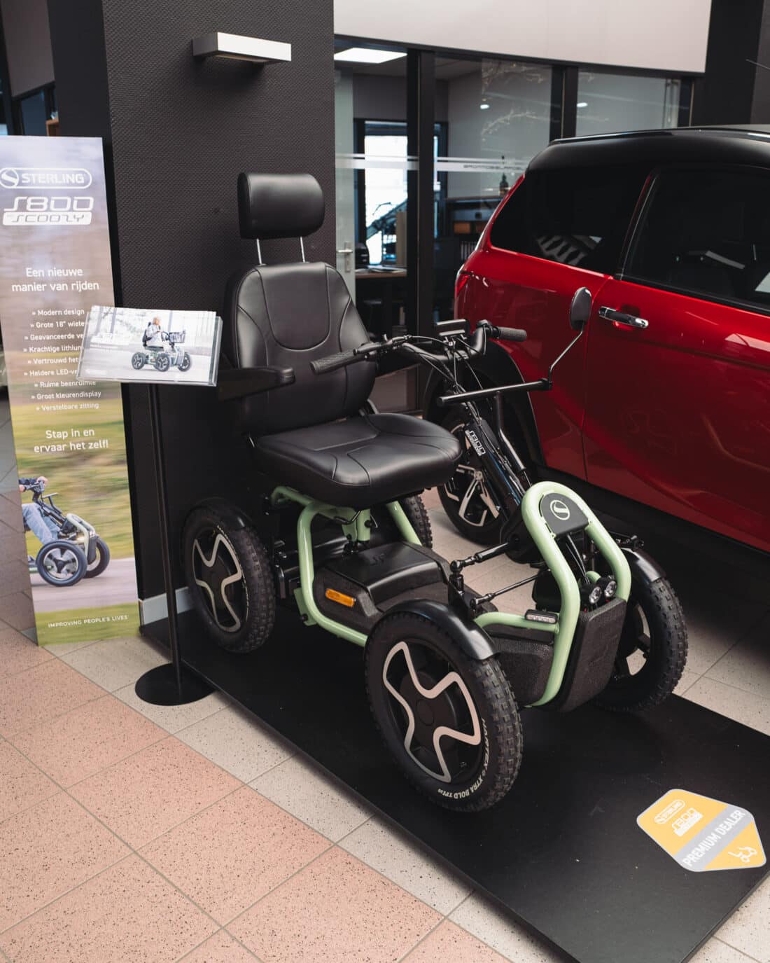 Sterling S800 By Scoozy Scootmobiel