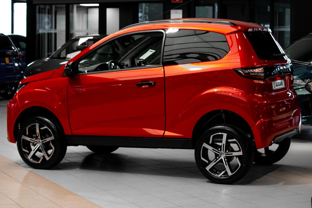 Aixam Crossover Premium Ambition E5 2025 Brommobiel Parelmoerrood Metallic