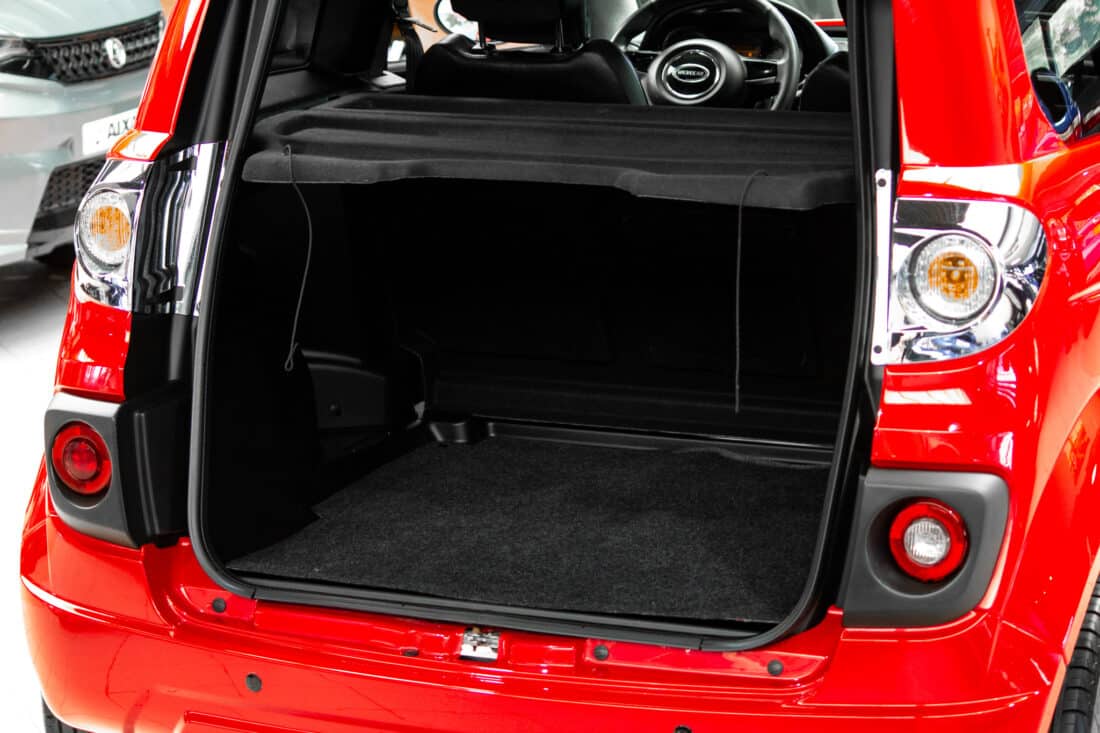 Microcar M Go 4 Dci 2018 Brommobiel Occasion Toledo Rood Metallic