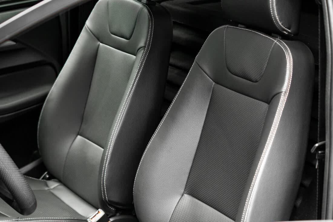 Aixam Crossover Premium Ambition 12 2024 Brommobiel Occasion Mallardblauw Metallic