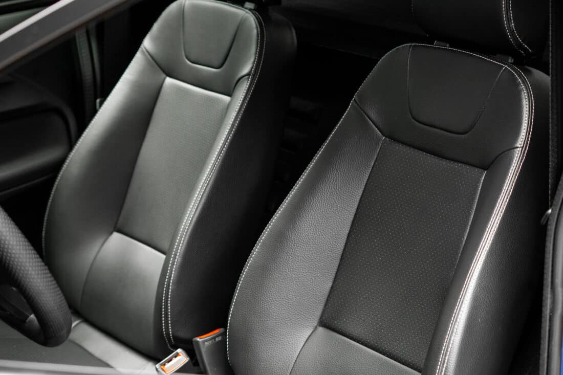 Aixam Crossover Premium Emotion 2023 Brommobiel Occasion Saffierblauw Metallic