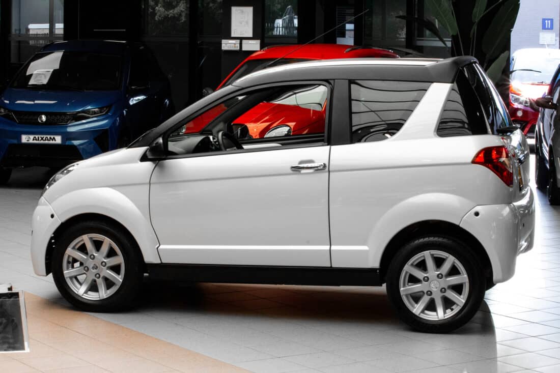 Aixam Crossline Premium 2011 Brommobiel Occasion Parelmoerwit Metallic