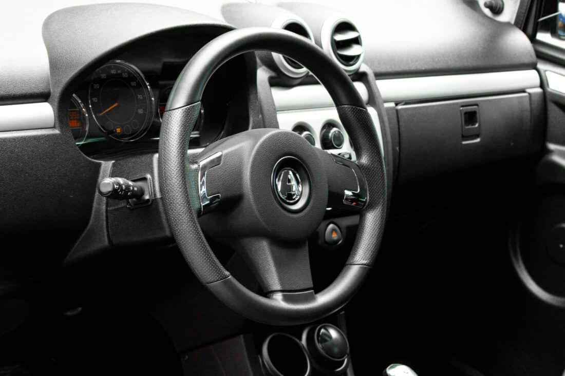 Aixam Crossline Premium 2011 Brommobiel Occasion Parelmoerwit Metallic