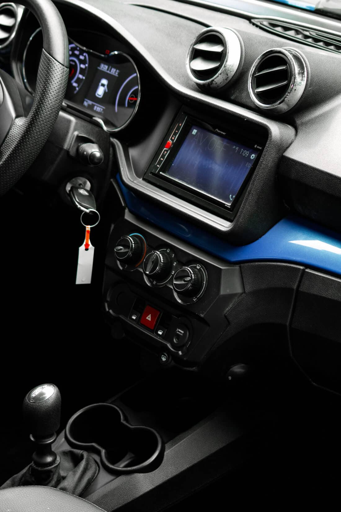 Aixam Crossover Premium Sensation 2019 Brommobiel Occasion Saffierblauw Metallic