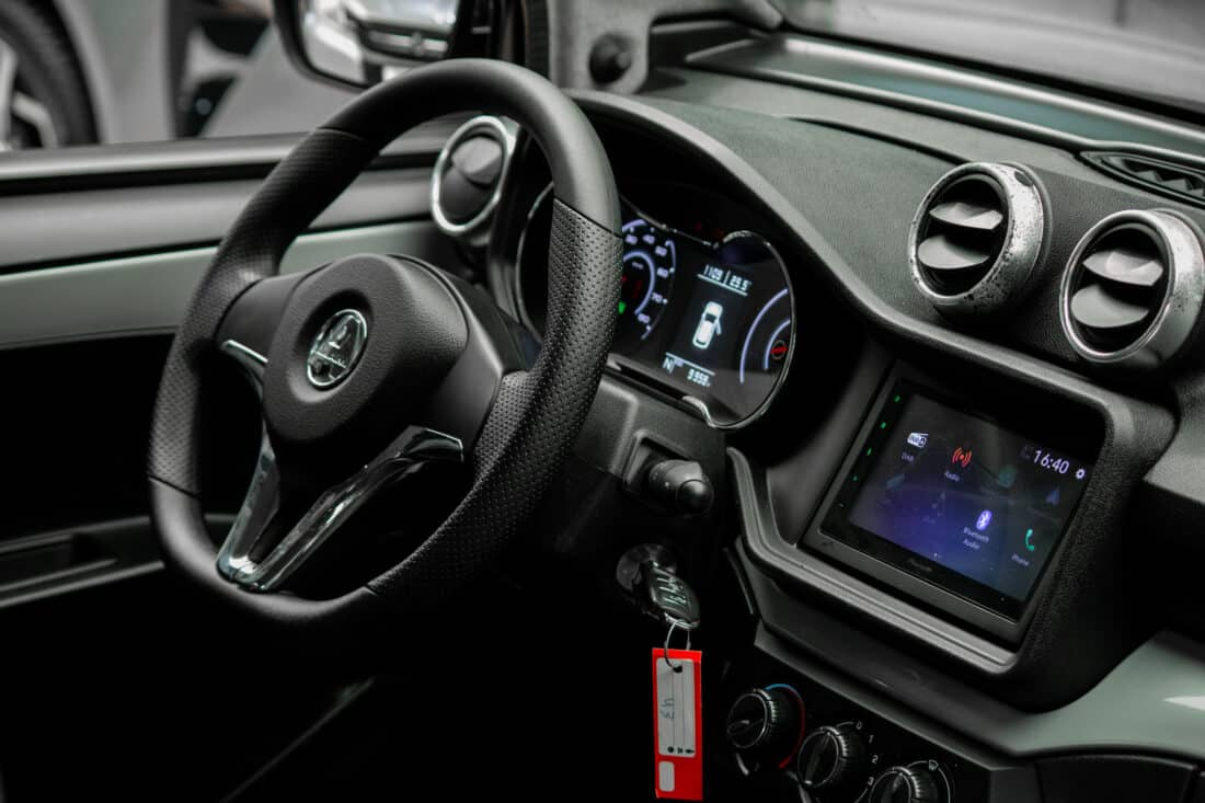 Aixam Crossover Premium Emotion 2023 Brommobiel Occasion Zwart Metallic