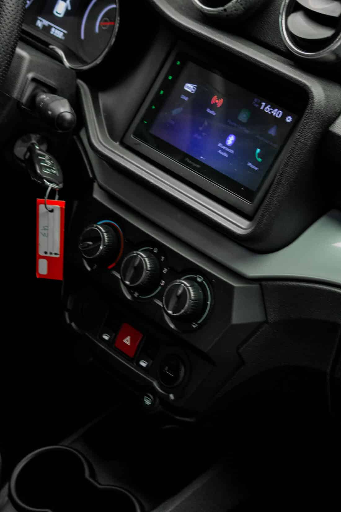 Aixam Crossover Premium Emotion 2023 Brommobiel Occasion Zwart Metallic