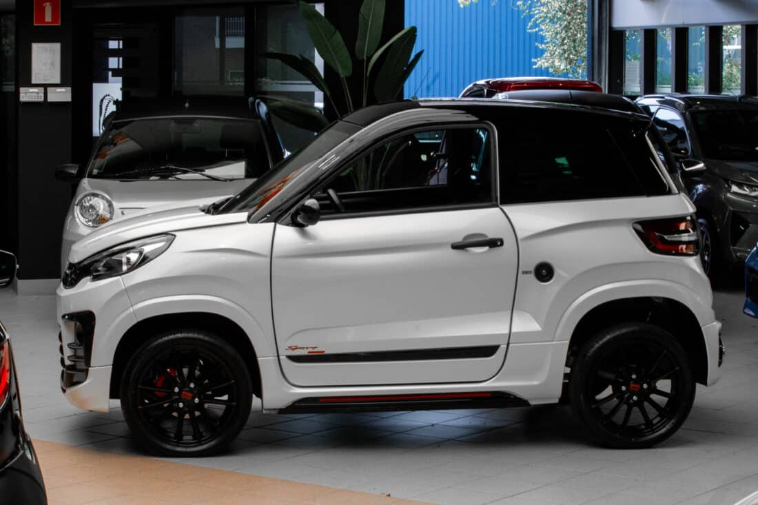 Ligier Js 60 L Sport Sun Dci 2023 Brommobiel Occasion Parelmoer Wit Metallic
