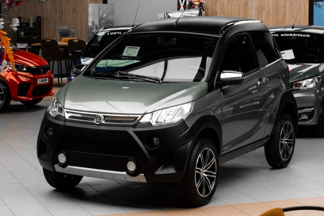 Aixam Crossover Premium Sensation 2019 Brommobiel Occasion Titaniumgrijs Metallic