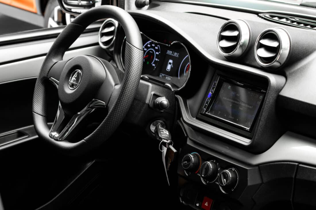 Aixam Crossover Premium Sensation 2019 Brommobiel Occasion Titaniumgrijs Metallic
