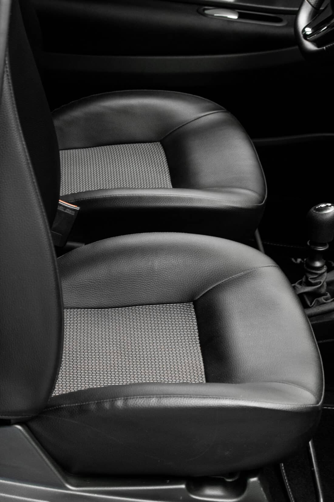 Aixam Crossline Premium Sensation 2019 Brommobiel Occasion Marineblauw Metallic