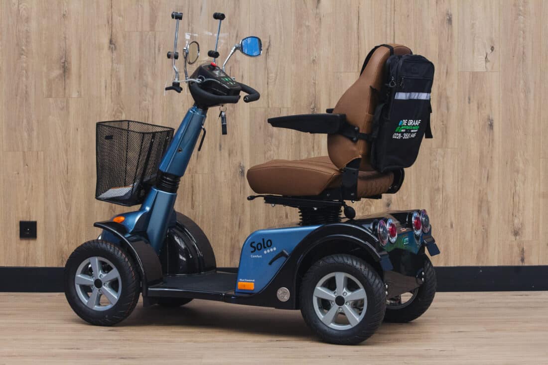 Life Amp Mobility Solo 4 Blue Diamond
