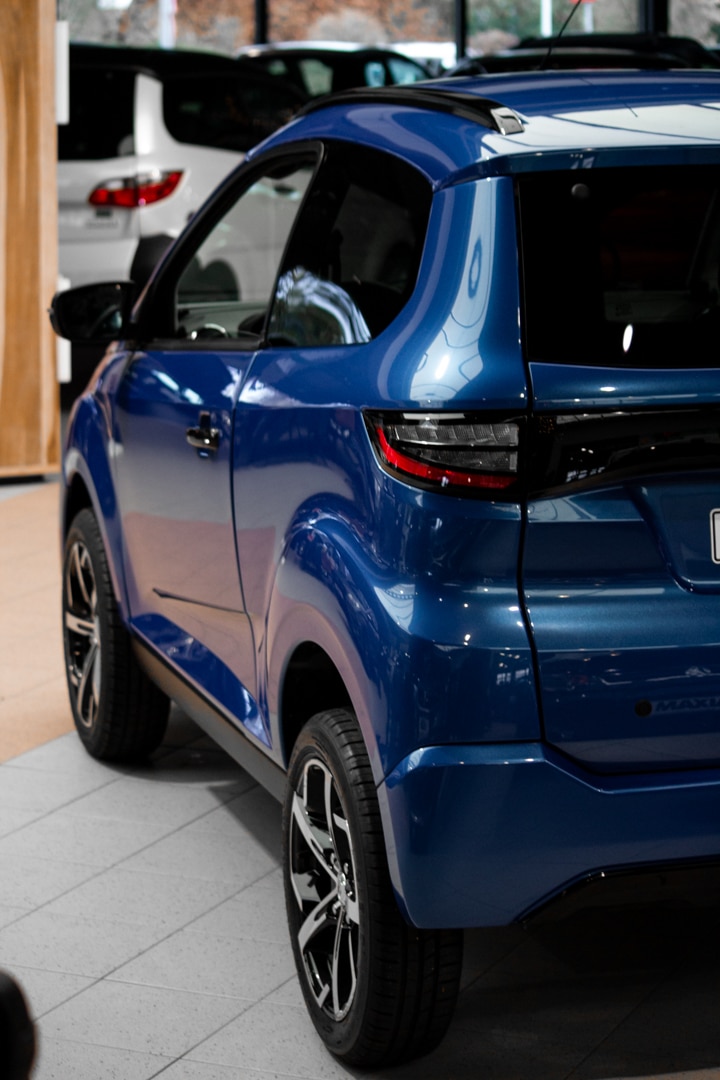 Aixam E Crossover Premium Ambition 2025 Brommobiel Elektrisch Saffierblauw Metallic