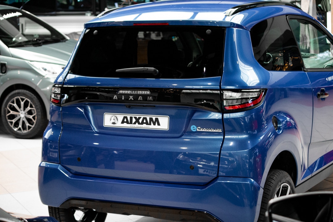 Aixam E Crossover Premium Ambition 2025 Brommobiel Elektrisch Saffierblauw Metallic