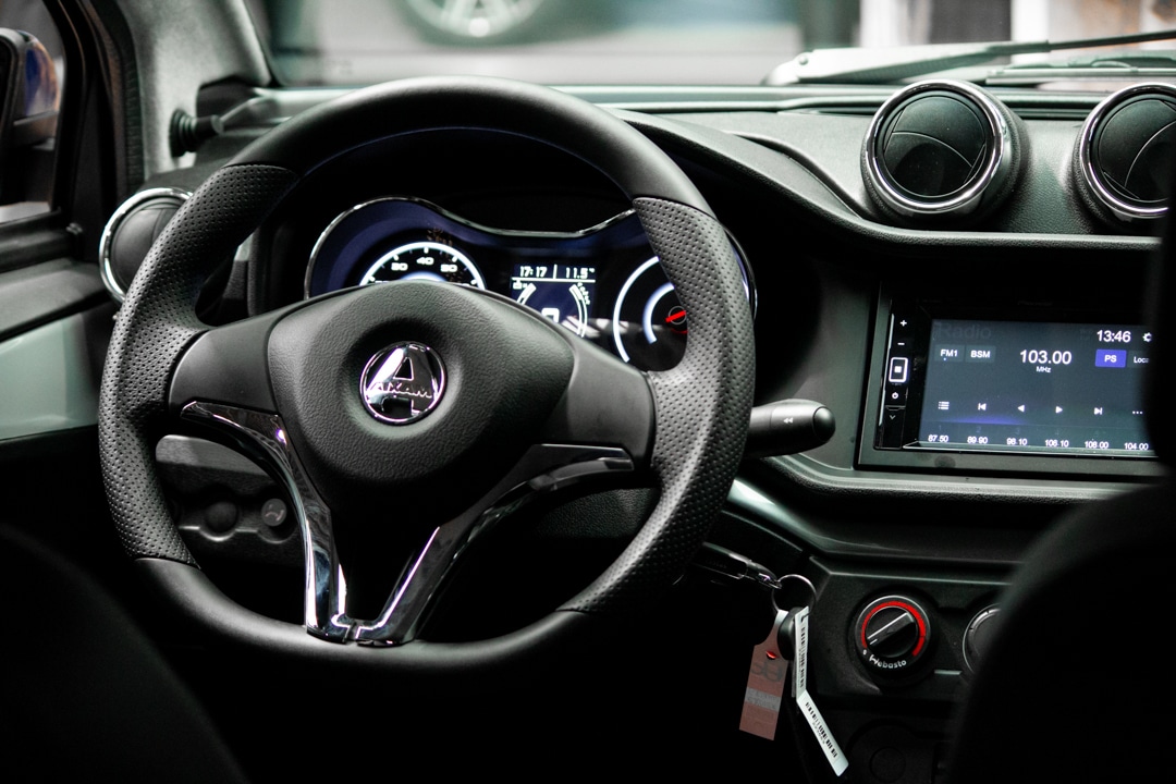Aixam E Crossover Premium Ambition 2025 Brommobiel Elektrisch Saffierblauw Metallic