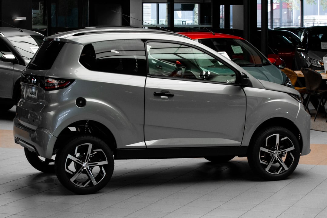 Aixam Crossover Premium Ambition E5 2025 Brommobiel Zilvergrijs Metallic