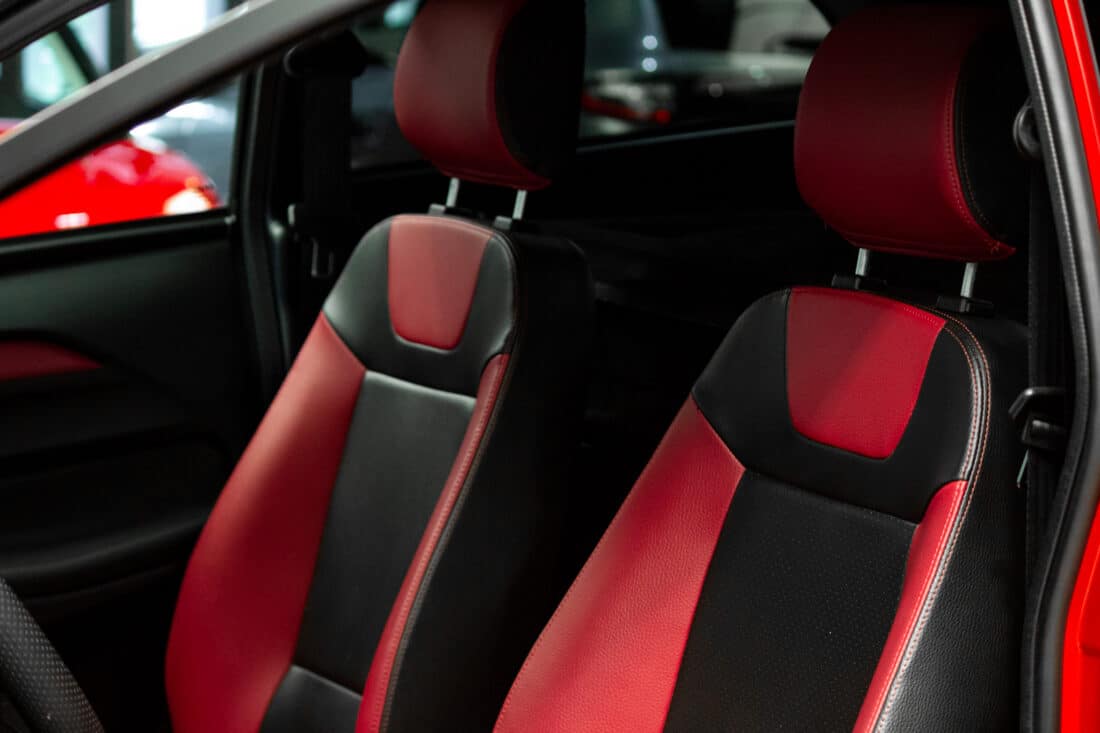 Aixam Crossover Premium Emotion 2021 Brommobiel Occasion Parelmoerrood Metallic