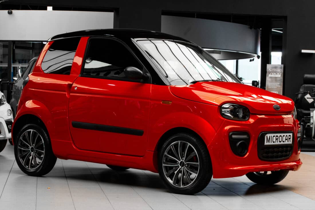 Microcar M Go 6 Dci Must 2021 Brommobiel Occasion Rood Metallic