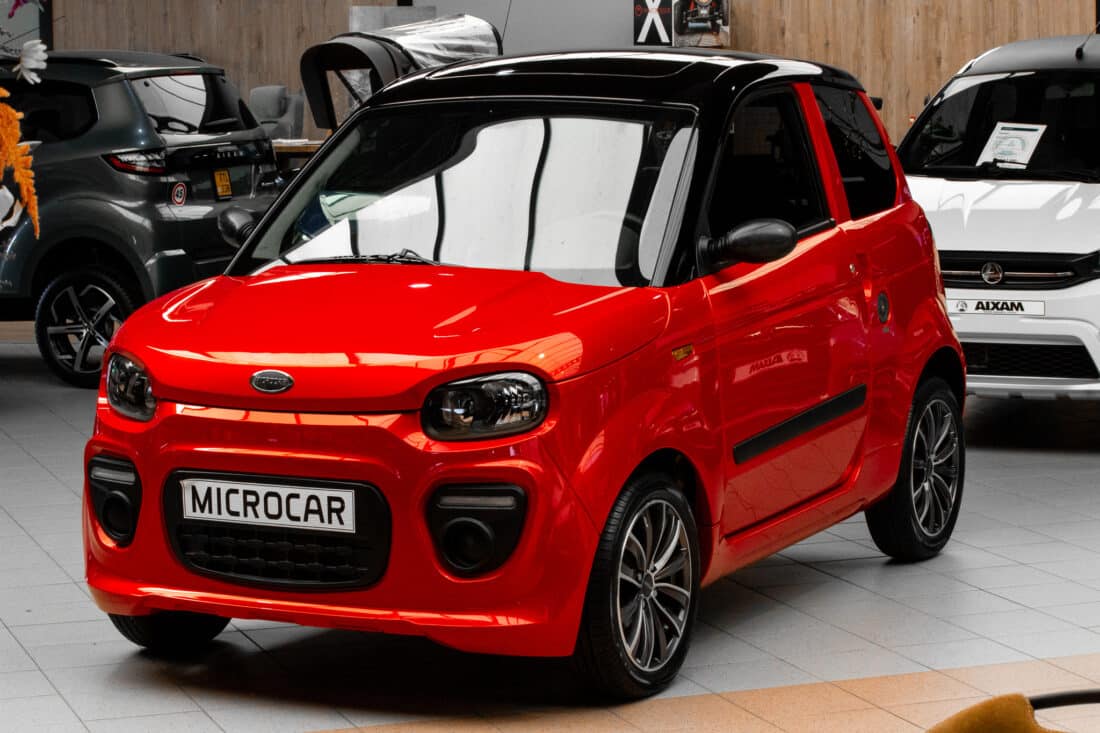Microcar M Go 6 Dci Must 2021 Brommobiel Occasion Rood Metallic