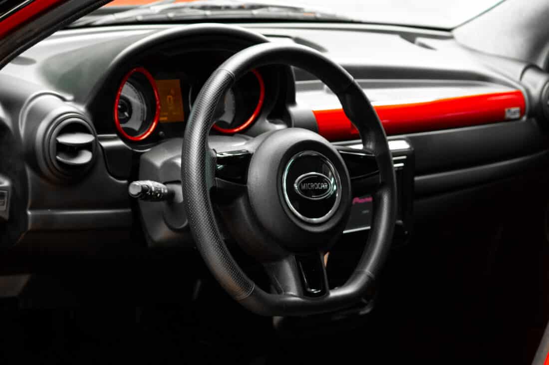 Microcar M Go 6 Dci Must 2021 Brommobiel Occasion Rood Metallic