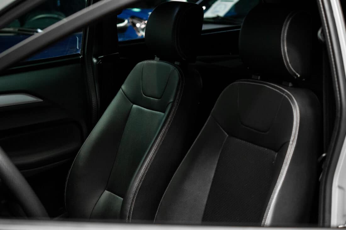 Aixam Crossover Premium Emotion 2021 Brommobiel Occasion Zilvergrijs Metallic