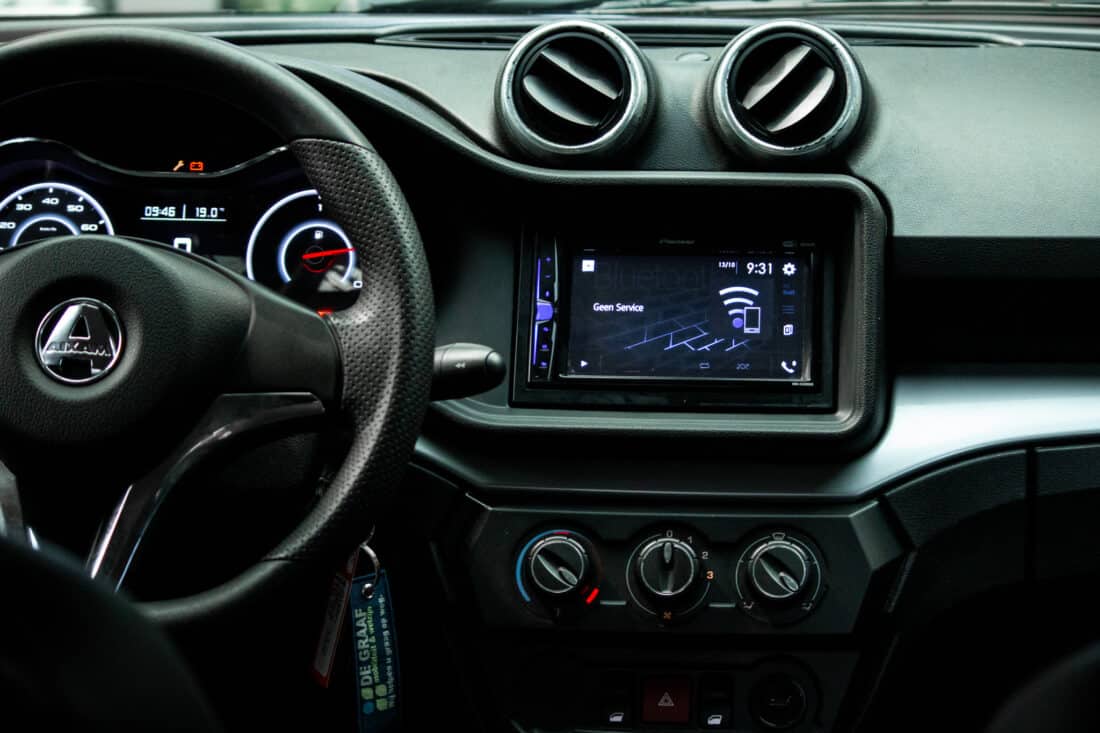 Aixam Crossover Premium Emotion 2021 Brommobiel Occasion Zilvergrijs Metallic