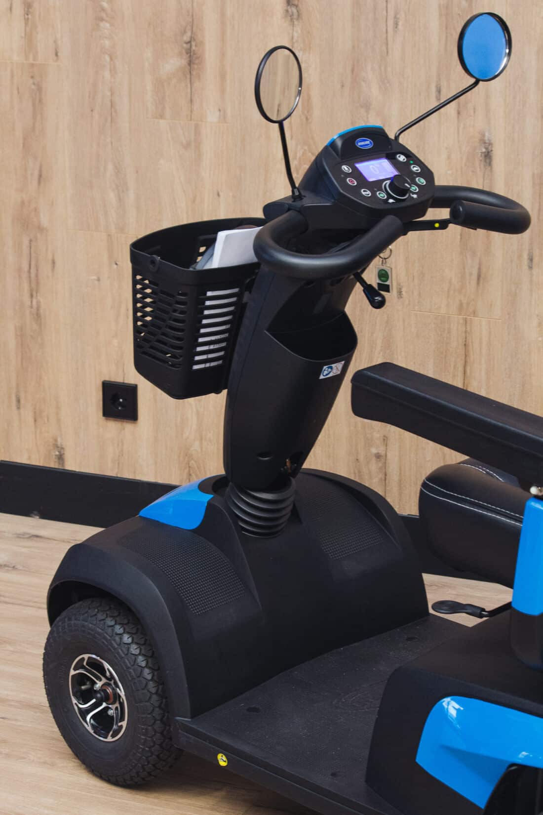 Invacare Comet Pro Scootmobiel