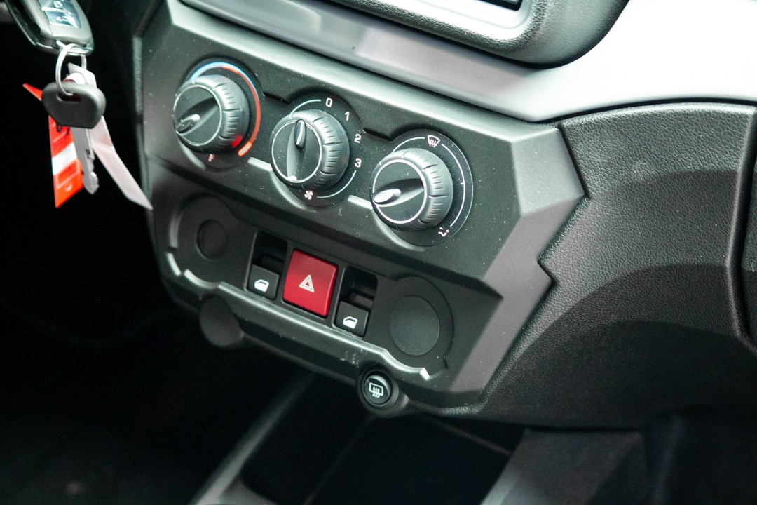 Aixam Crossover Premium Ambition E5 2025 Brommobiel Saffierblauw Metallic