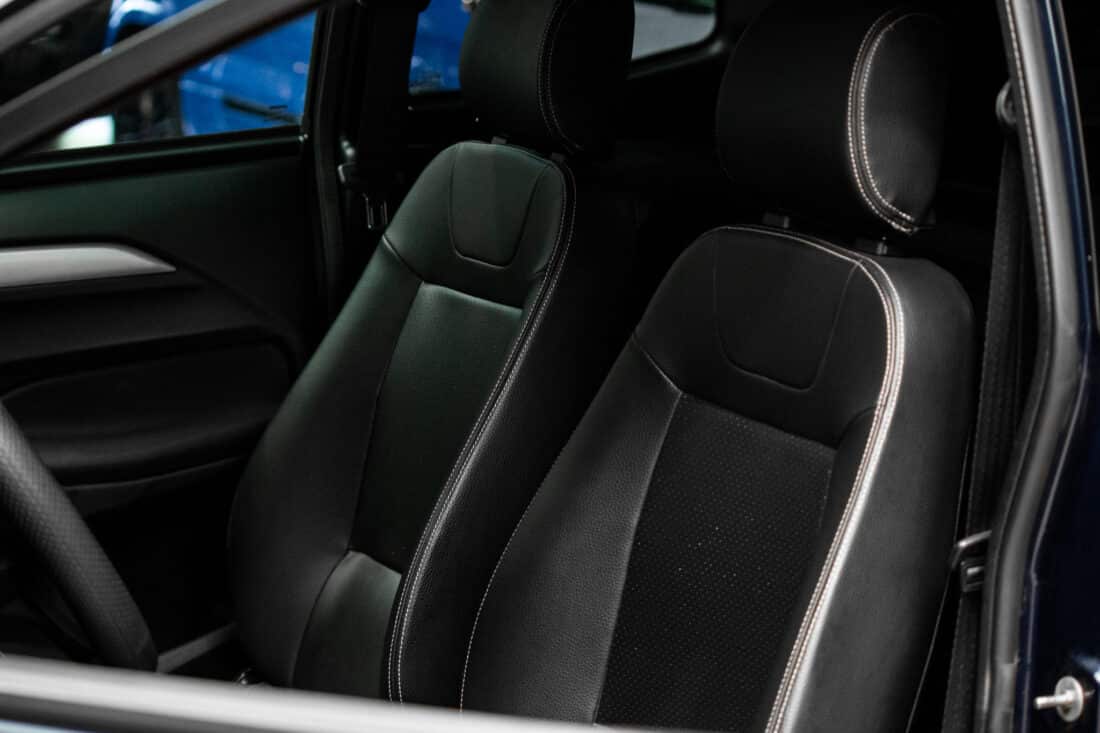 Aixam City Premium Emotion 2022 Brommobiel Occasion Marineblauw Metallic