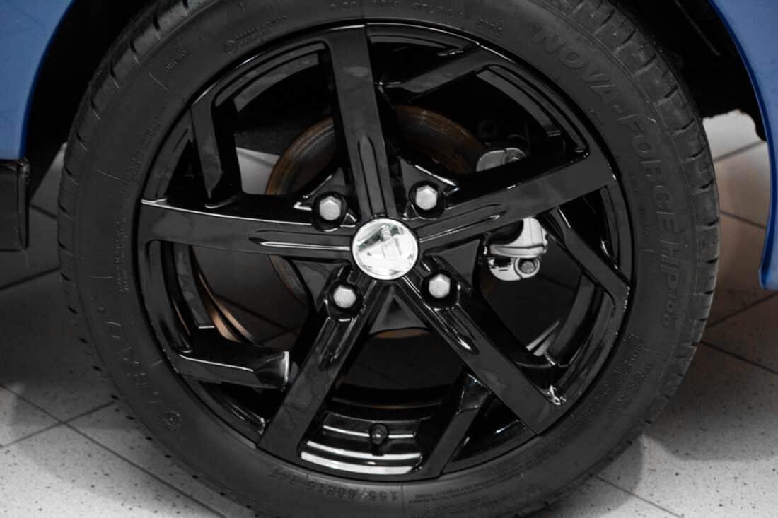 Aixam E City Premium Emotion 2023 Brommobiel Occasion Saffierblauw Metallic 100 Elektrisch