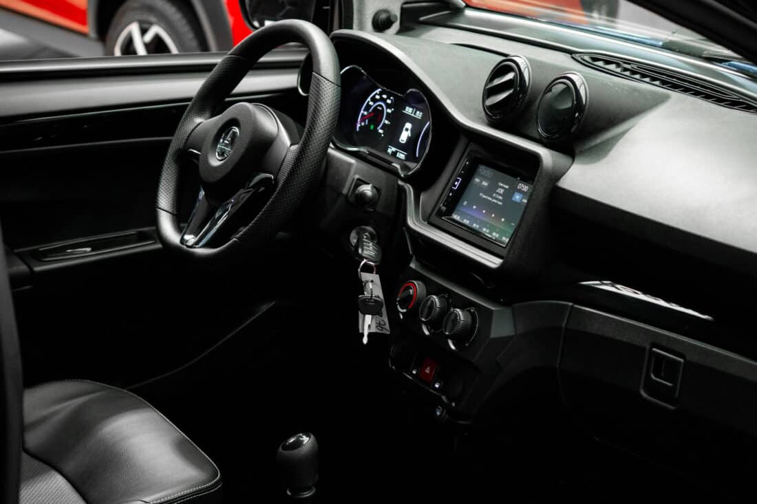 Aixam E City Premium Emotion 2023 Brommobiel Occasion Saffierblauw Metallic 100 Elektrisch