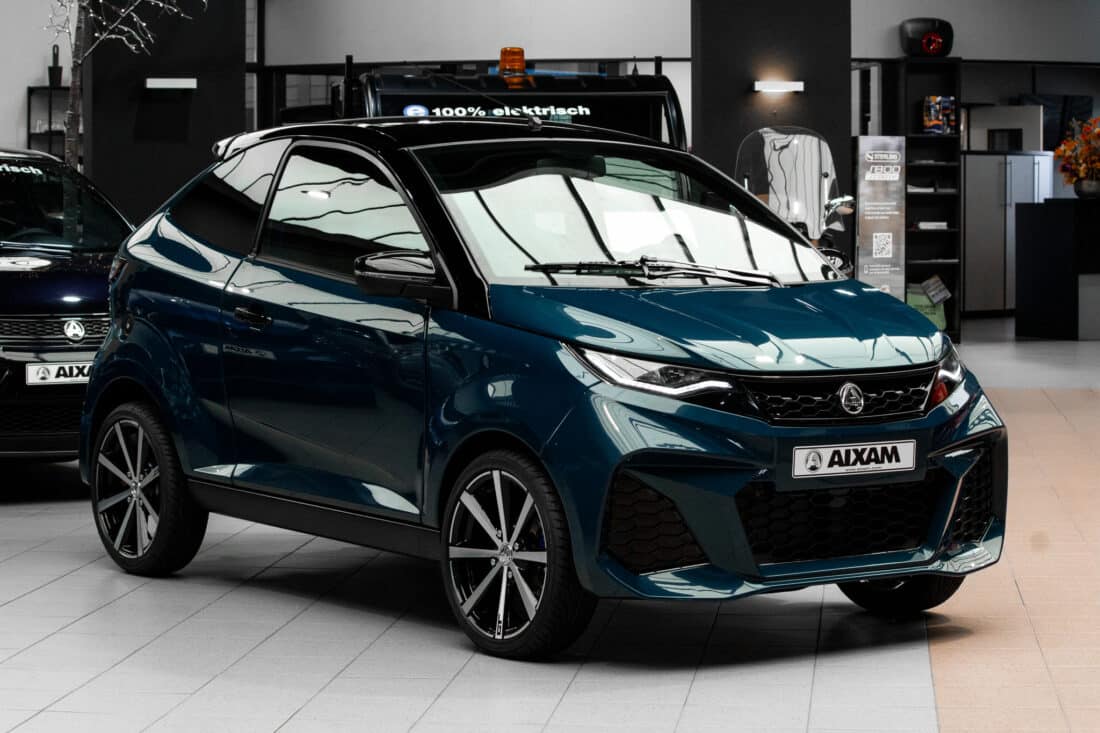 Aixam Coup Gti Ambition E5 2025 Brommobiel Nieuw Mallardblauw Metallic