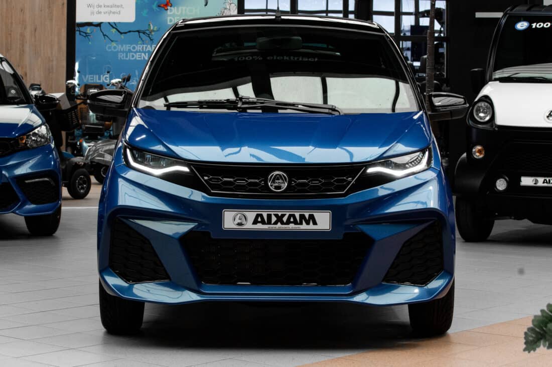 Aixam City Gto Ambition E5 2025 Brommobiel Nieuw Saffierblauw Metallic