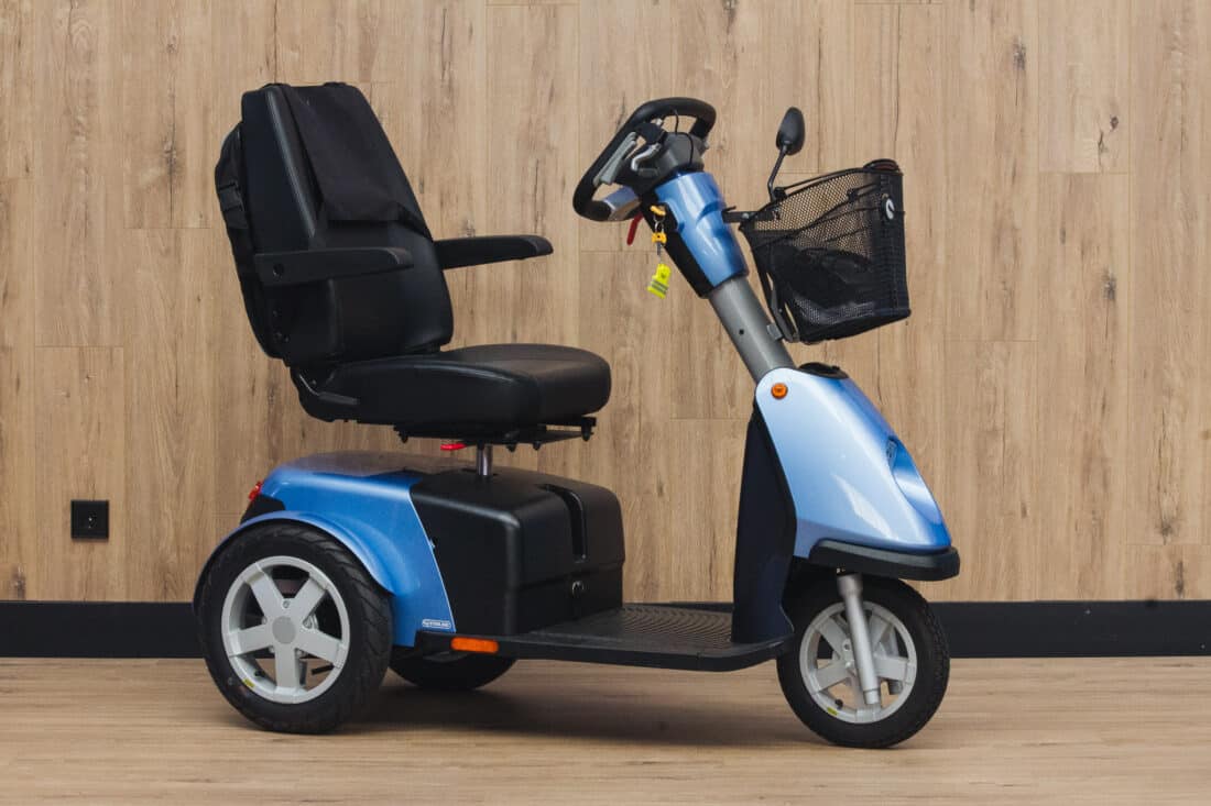 Sterling Trophy 6 3 Wiel Scootmobiel