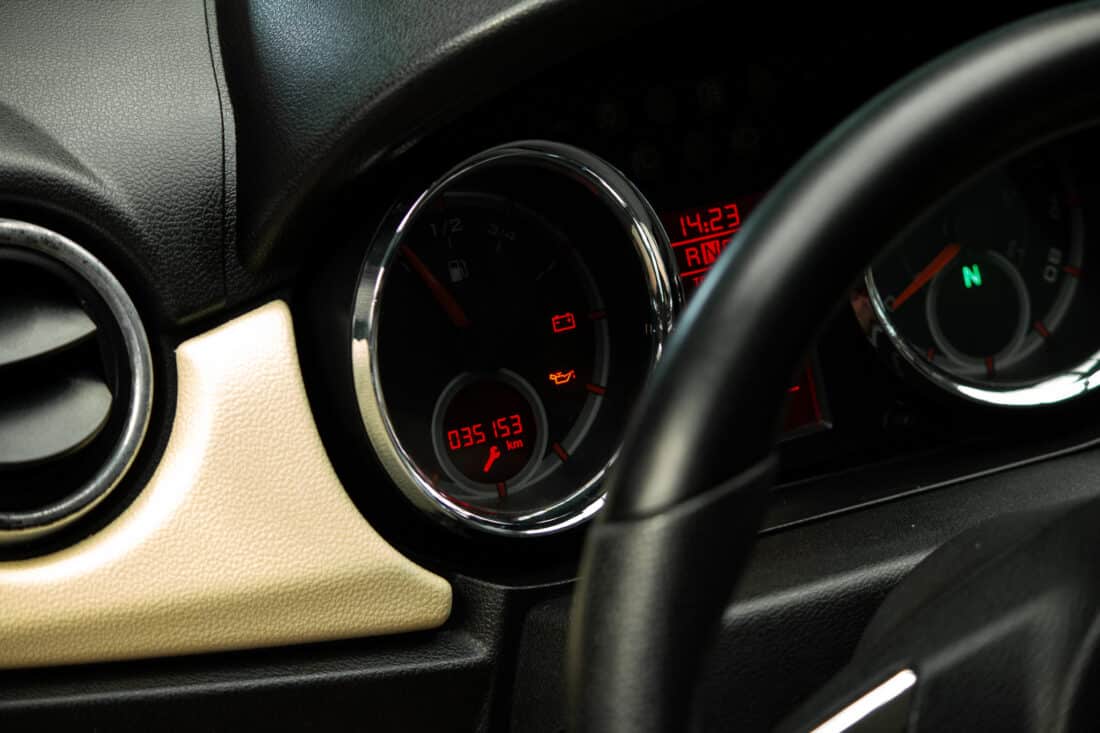 Aixam Crossline Premium Vision 2015 Brommobiel Occasion Parelmoerrood Metallic Aixam Crossline Premium Vision 2015 Brommobiel Occasion Parelmoerrood Metallic