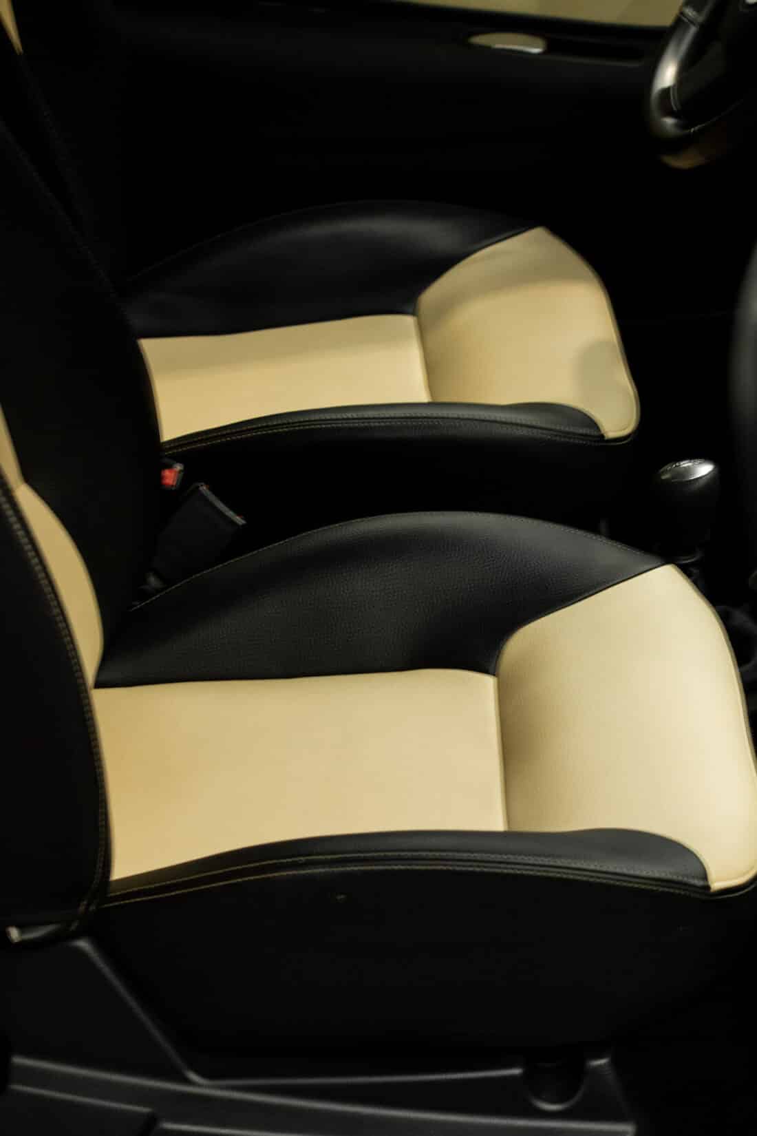 Aixam Crossline Premium Vision 2015 Brommobiel Occasion Parelmoerrood Metallic Aixam Crossline Premium Vision 2015 Brommobiel Occasion Parelmoerrood Metallic