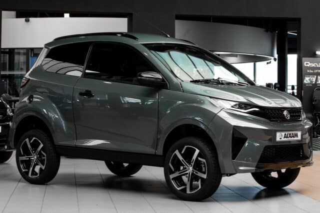 Aixam Crossover Premium Ambition E5 2025 Brommobiel Titaniumgrijs Metallic Aixam Crossover Premium Ambition E5 2025 Brommobiel Titaniumgrijs Metallic